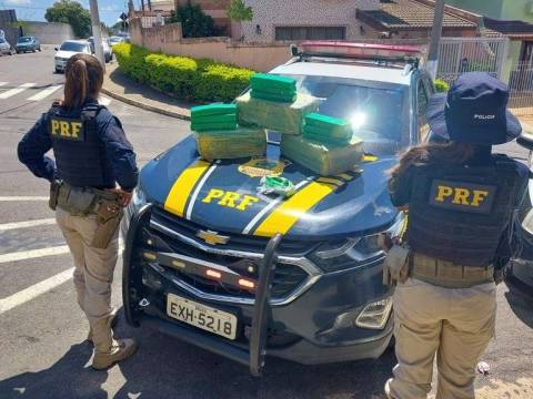 PRF apreendeu 51 quilos de maconha em Atibaia