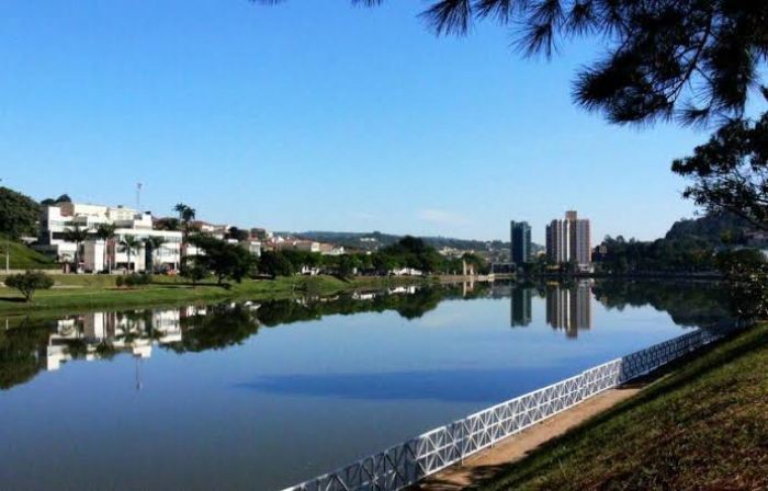 CÂMARA MUNICIPAL DE BRAGANÇA PAULISTA/SP ANUNCIA CONCURSO PÚBLICO