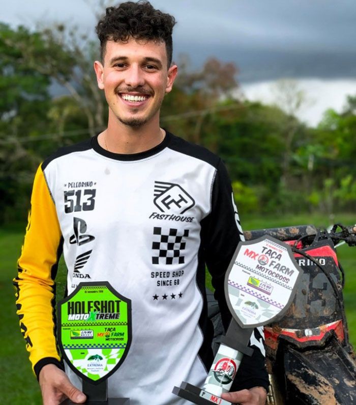 PILOTO DE ATIBAIA “TATÁ” PELEGRINO VENCEU A TAÇA MAX FARM DE MOTOCROSS